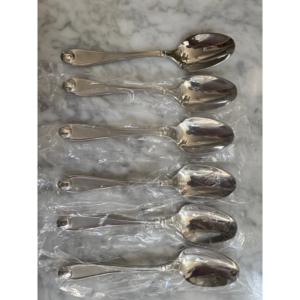 Oneida Garnet Stainless Soup Spoons Set of 6 Glossy 18/10 Silverware